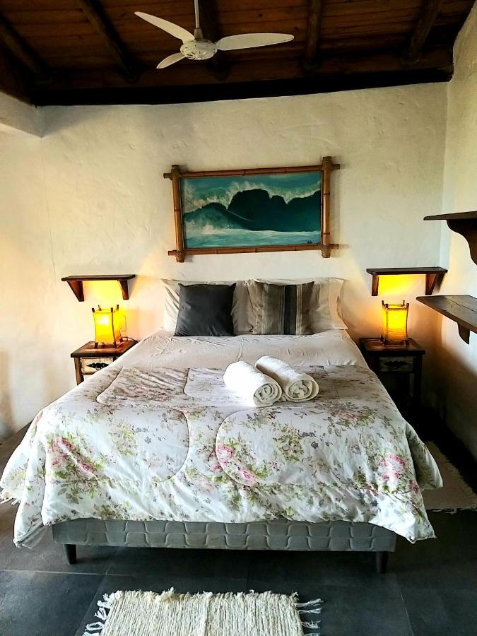 Inn Uhuru *